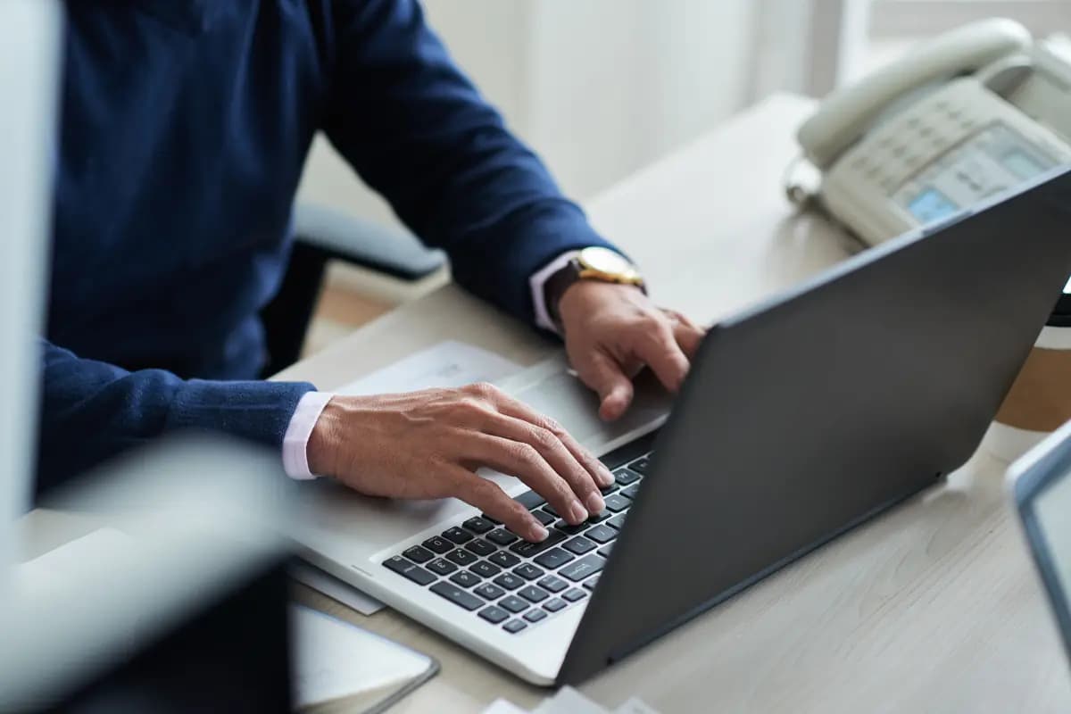 CRM para hoteles vs. CRM genérico, ¿cuál elegir?